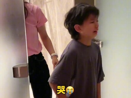 تقشير القشرة، لا أستطيع التوقف عن الضحك!