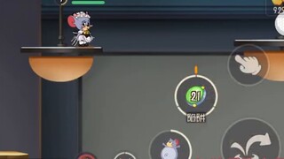 Tom and Jerry Mobile Game: The little car finally beat the cat on the opposite side!