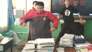 Changzhi No. 2 Middle School 555 Macho Dance Troupe "Addition, Subtraction, Multiplication and Divis