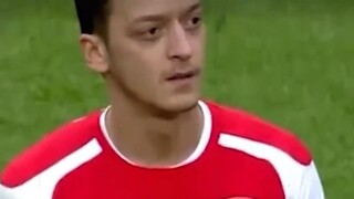 Mesut Ozil Và Những Khoảnh Khắc Đẹp Nhất Trong Màu Áo Arsenal