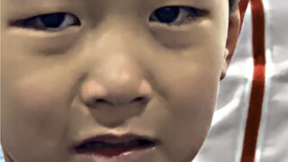 小孩哥：你觉得你能杀死我？