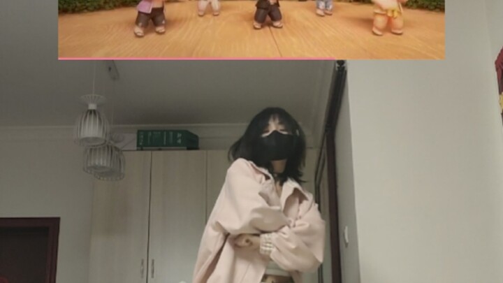 I'm here again. Please add more QQ people to the paper folding dance. Thank you. It's not enough. It