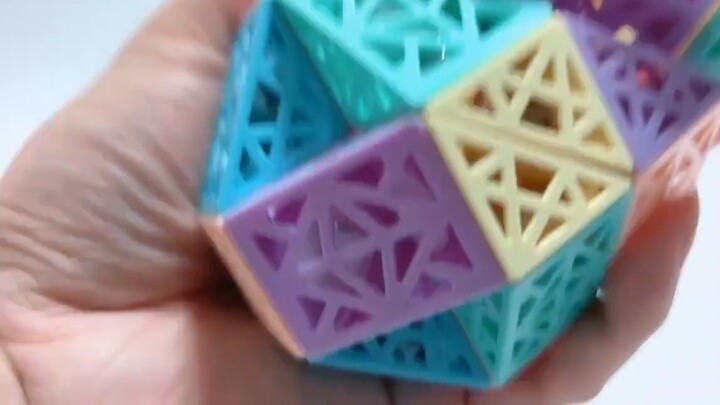 Ulasan Penggaris Sentuh Super Invincible