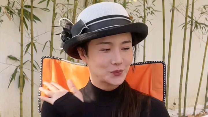 Uncle Liu who danced to "Wild Flower Fragrance" last time has released a new song!