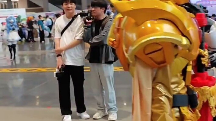 การเบรกสำเร็จ - ใครจะปฏิเสธชุดเกราะได้?