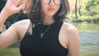 😜