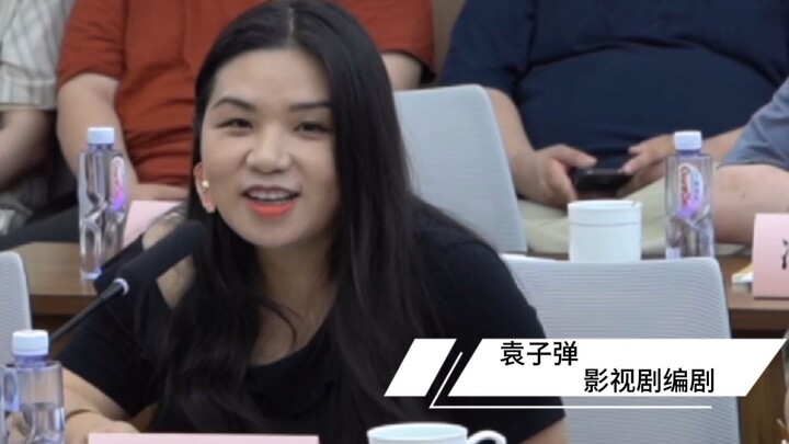 Perkotaan dan pedesaan kini bukan lagi batasan; perempuan kini memiliki kebebasan yang belum pernah 