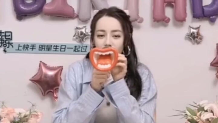 【Dilraba】Whoa, turns out Alice’s loud voice is from learning from Dilraba—Sister Ba really is the “s