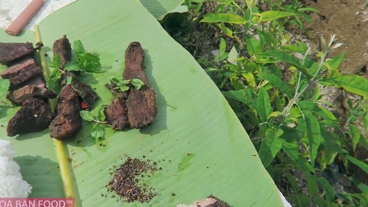 THỊT NƯỚNG ỐNG PÔ