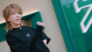 刘忻bangbang彩排顶胯限定版，帅死了#刘忻