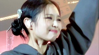 时隔四年，还是会安慰不要哭的Jennie