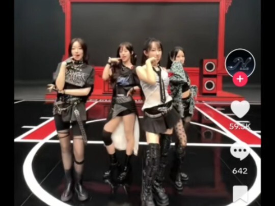 外网看中国女团乐华的NAME，外国观众：抓住我了，关注！