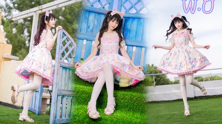 When a white-haired lo-girl showed up on set...