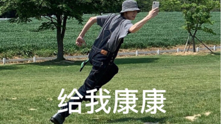 【SEVENTEEN】Phản ứng của các thành viên khi Seungcheol nũng nịu với Jam Jam