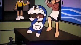 "Doraemon akan mengajarimu cara mengenali suara hahahahaha"