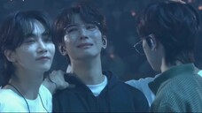 [Jeon Wonwoo] Wonwoo, cry. I know you’ve been suppressing your feelings for a long time. I was too b