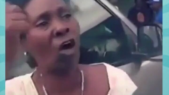 After drinking “Tianjia Jie,” I’m now one of the Tian family!