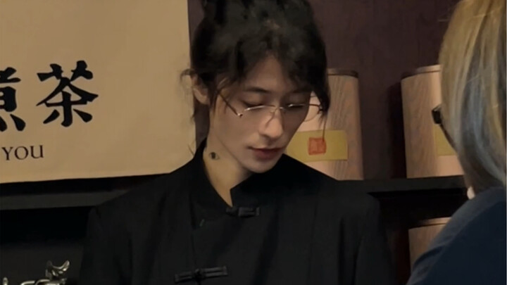 I was wondering why my bestie switched from coffee to tea!