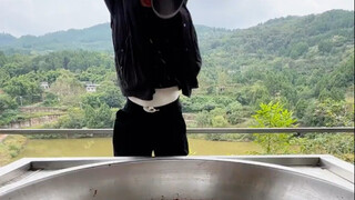 It's getting cold; let's have hot pot today.