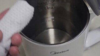 不锈钢擦出黑色不明物质是怎么回事