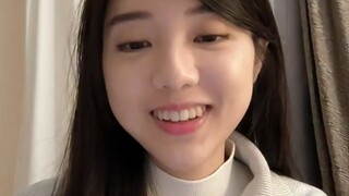 俞妹妹你的头为什么尖尖的？