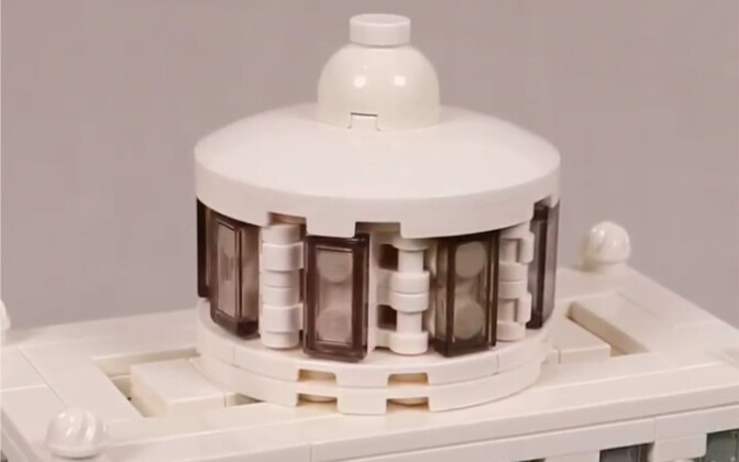 mái nhà Lego