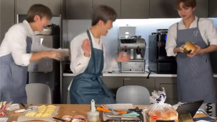 Eat   Peel