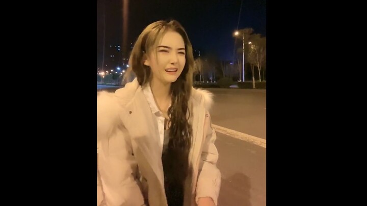 【ตัวด้วงสุดจืด】ใครกันนะทำให้น้องสาวฟัคเอ๋อร์เสียใจจนน้ำตาไหล??? พวกคุณรู้สึกสงสารแล้วใช่ไหม??