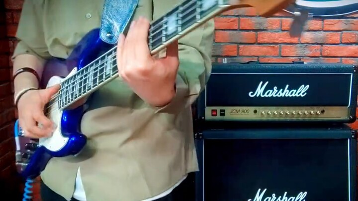 ฉันลองเล่นเพลงดังของวง Psycho Girls ที่เพิ่งจบไป
