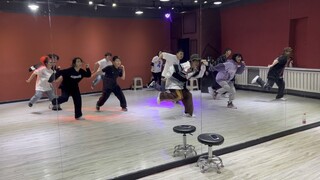 Cari streamernya! Belajar hip-hop itu sangat menyenangkan! Ini adalah pelajaran keenam, sudah lebih 