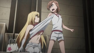 你那两坨“赘肉”攻击性好强！
