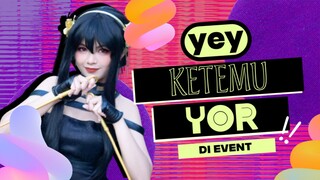 DI DALAM MALL TERNYATA ADA COSPLAYER CAKEP BANGET