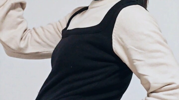 Hehe... Coba-coba nari sebentar pakai koreografi Rinne!