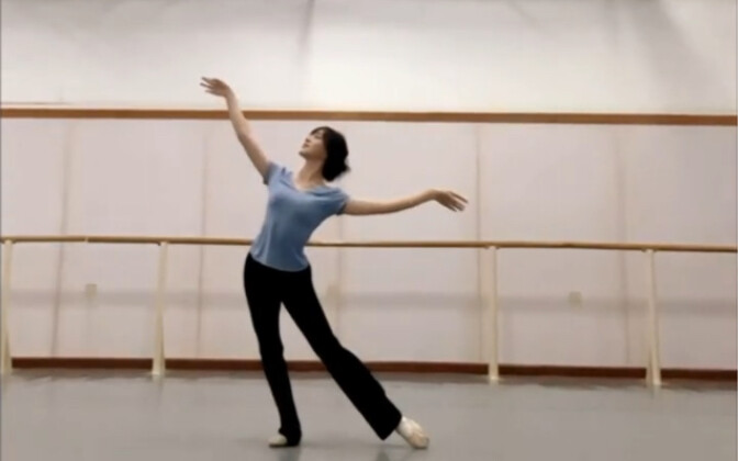 Warmly Setting Sail, Hidden in the Vastness