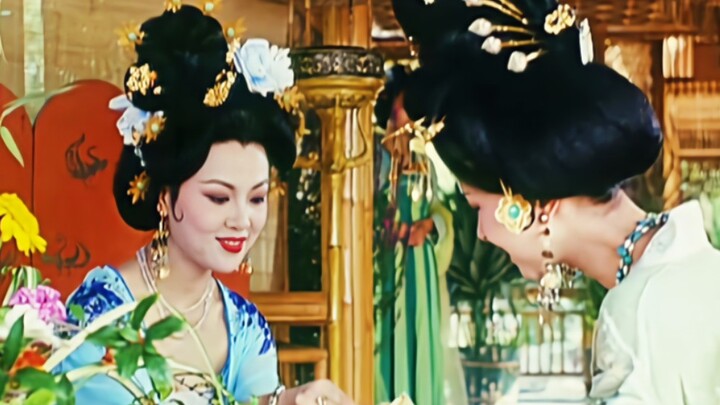 ผู้กำกับสมัยนี้ใช้แต่ภาษาญี่ปุ่นแทนภาษาจีน พวกเขาคิดว่าผู้ชมไม่เคยได้กินอาหารดีๆ เลยหรือไง