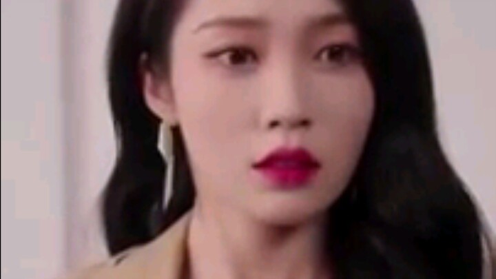 3. betrayed she entered the wrong room spent it with CEO ex then was spoiled back to the top.