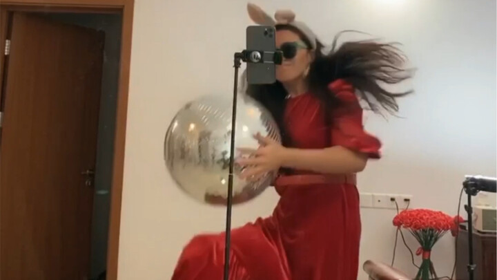 Rich Girl’s Daily Life: Sorry to bother you! I’m not worthy of being an 857 girl!