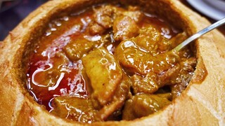 كعكة الكاري أكبر من حوض غسيل. مستخدمو الإنترنت: أريد أن أدفن رأسي فيها لأتناولها.