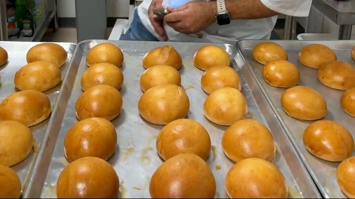 Inside a REAL Venezuelan Bakery 🍞 Brioche Bread Masterclass (Full Process in 17 Min)