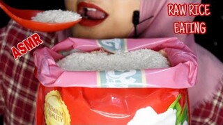 ASMR RAW RICE EATING|MAKAN MENTAH BERAS LANGSUNG DARI KARUNG |SKINCARE ROUTINE BY SCARLETT WHITENING