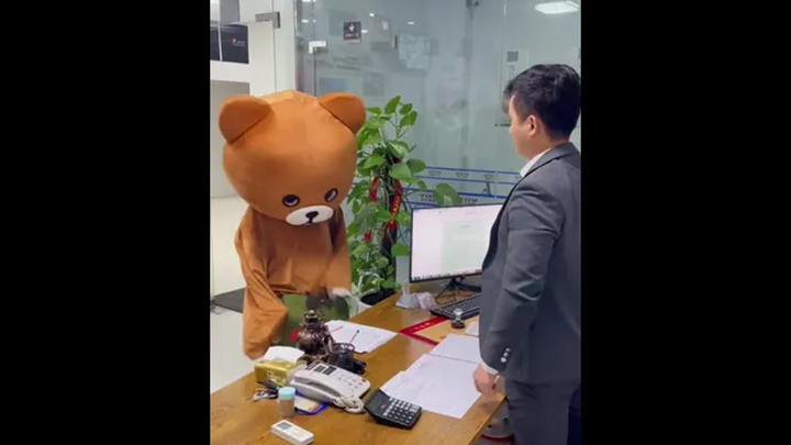 เป็นคนเรียบร้อยอ่ะเป็นยาก แต่ถ้าเป็นคนที่รักเธอมากเราอ่ะเป็นได้