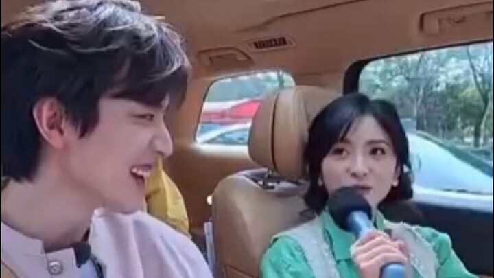Pelatihan desensitisasi untuk wajah tercantik Asia yang diduga milik Shen Yue
