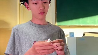 最后一个考场的纸条盲盒