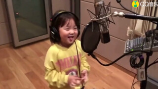 As expected of the daughter of a YG producer, she's like an old YG singer right away. Here's the cut