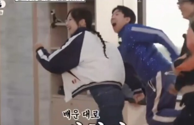 【JENNIE】回忆杀，综艺里翻跳2PM和MISS A的舞蹈。《Heartbeat》《Bad girl Good girl》。