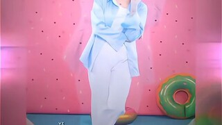 jj zee JKT48