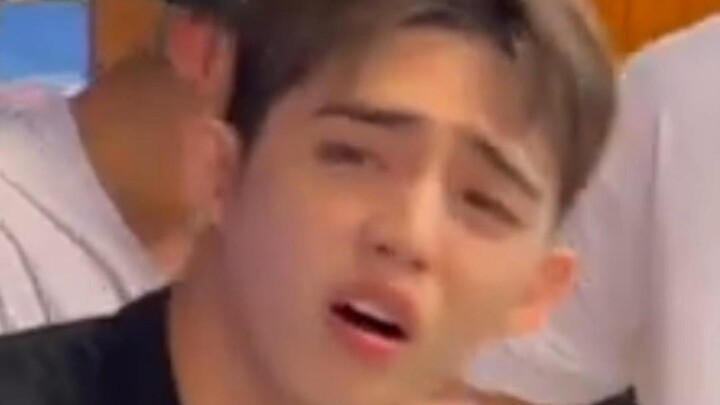 Choi Seungcheol | Sometimes he turns into 8:20 •᷄△•᷅ — it’s Cheol! 🍒