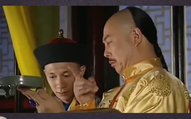 ทำไมเฉียนหลงถึงบอกว่าของที่เหอชุนส่งมาให้หายไป ทั้งที่จริงๆ แล้วเอาไปขายแล้ว?