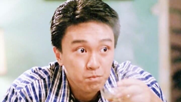Stephen Chow helped the taxi driver escape a disaster, and unexpectedly he reached the peak of his c