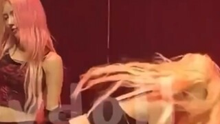 (G)I-DLE 220804 Có mất thêm phí gì không?